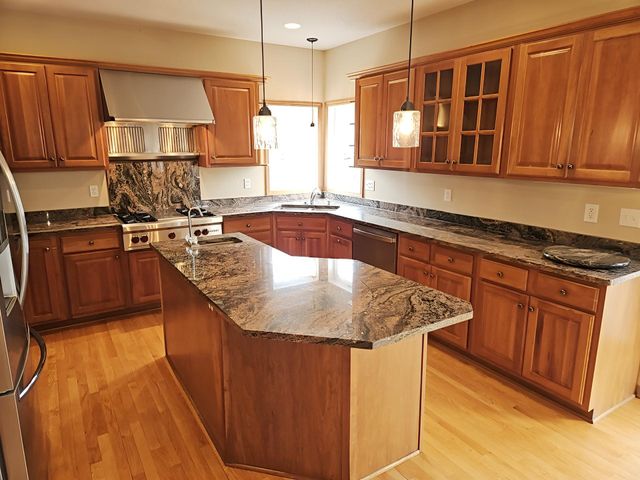 5928 Pintail Lane, White Bear Lake, MN 55110