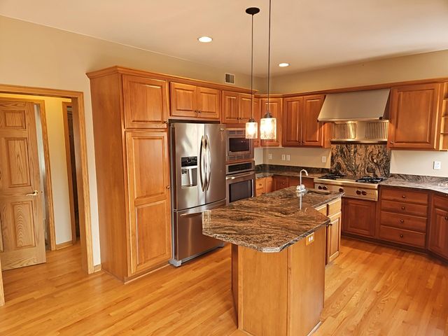5928 Pintail Lane, White Bear Lake, MN 55110