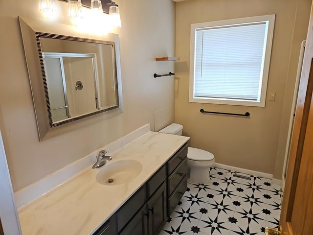 5928 Pintail Lane, White Bear Lake, MN 55110