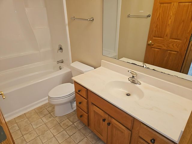 5928 Pintail Lane, White Bear Lake, MN 55110