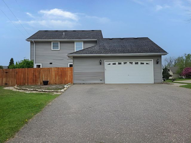 5928 Pintail Lane, White Bear Lake, MN 55110