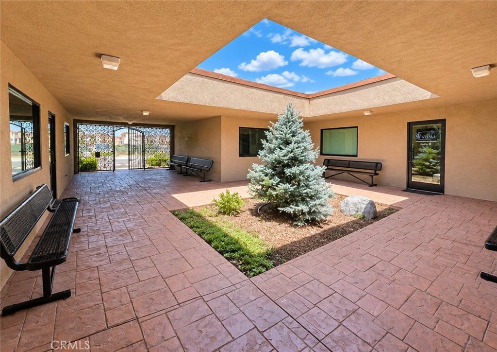 724 N Barranca Unit B Avenue, Covina, CA 91723 — photo 5