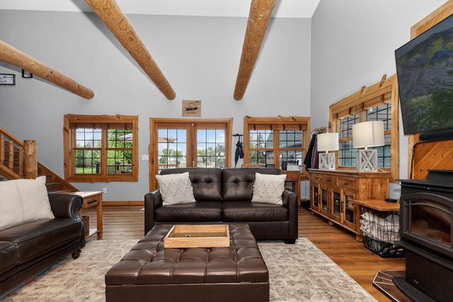 W6660 Puckaway ROAD, Markesan, WI 53946