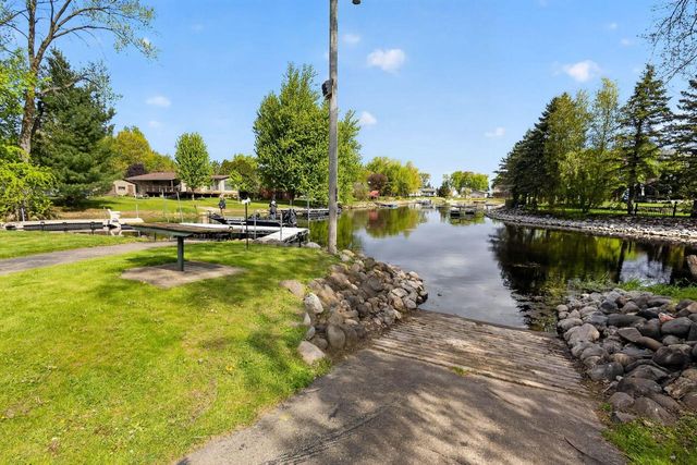 W6660 Puckaway ROAD, Markesan, WI 53946