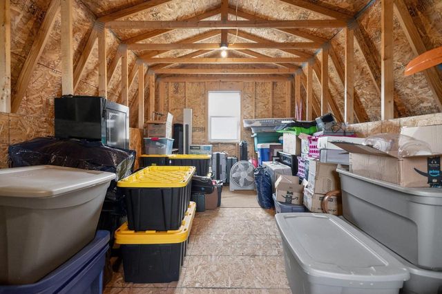 W6660 Puckaway ROAD, Markesan, WI 53946