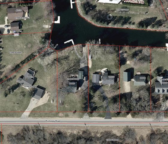 W6660 Puckaway ROAD, Markesan, WI 53946