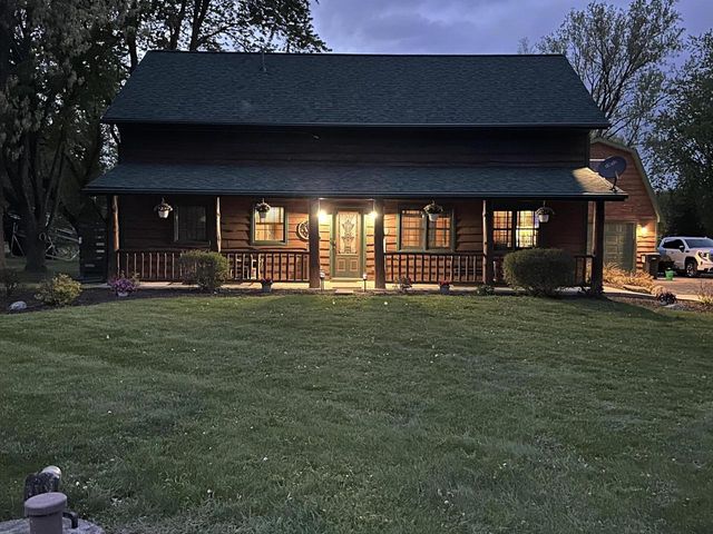 W6660 Puckaway ROAD, Markesan, WI 53946