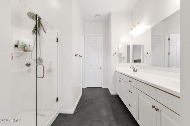 15713 W WASHINGTON Street, Goodyear, AZ 85338