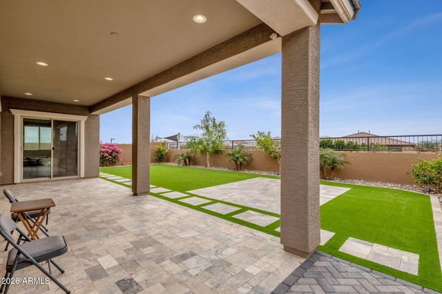 15713 W WASHINGTON Street, Goodyear, AZ 85338