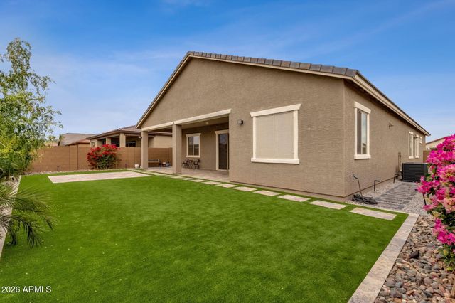 15713 W WASHINGTON Street, Goodyear, AZ 85338