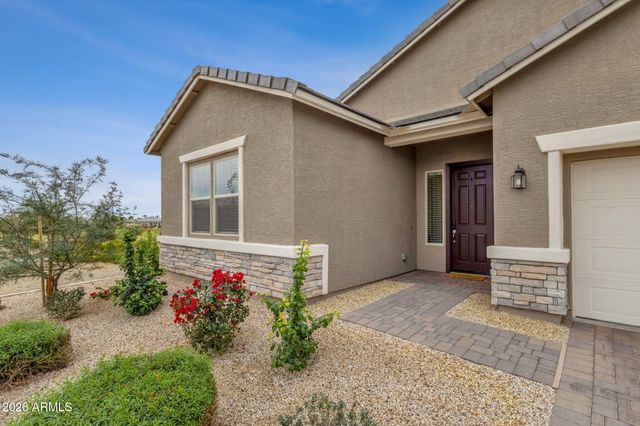 15713 W WASHINGTON Street, Goodyear, AZ 85338