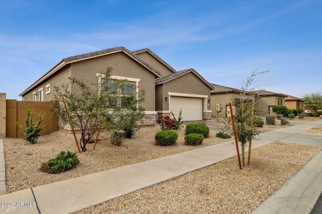 15713 W WASHINGTON Street, Goodyear, AZ 85338