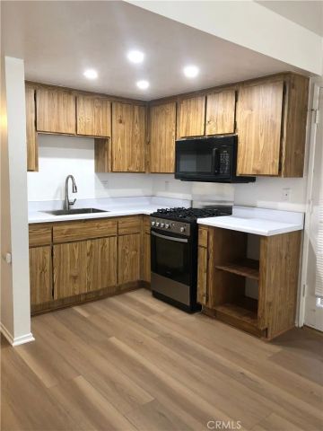 16631 Dolores Lane B-1, Huntington Beach, CA 92649