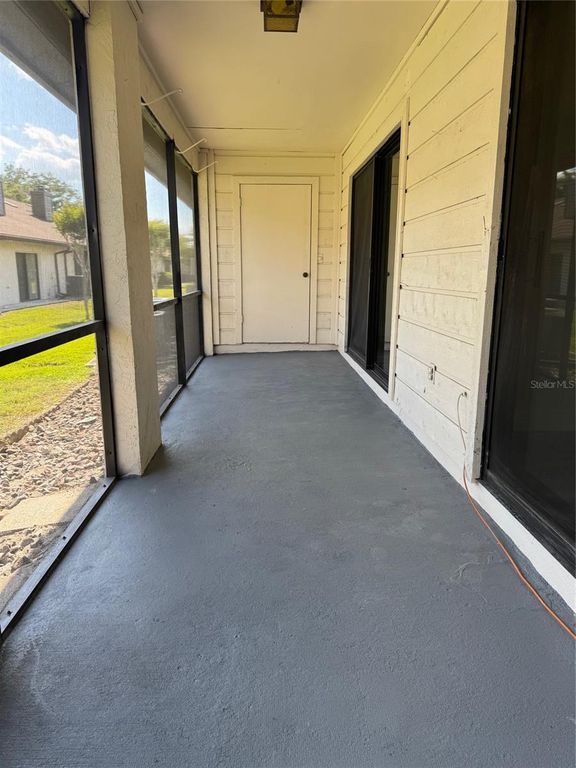 Image 18 of property listing at 2317 SUN VALLEY CIRCLE 2317, Winter Park, FL 32792