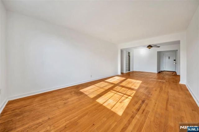 8450 Boulevard East 4F, North Bergen, NJ 07047