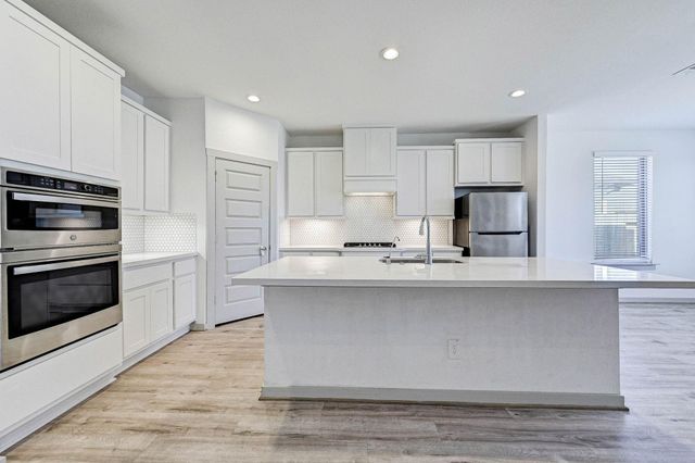 3323 Polk Creek Drive, Katy, TX 77494