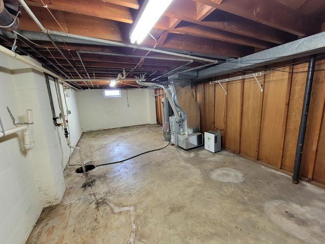 1210-1212 Julie Drive, Champaign, IL 61821