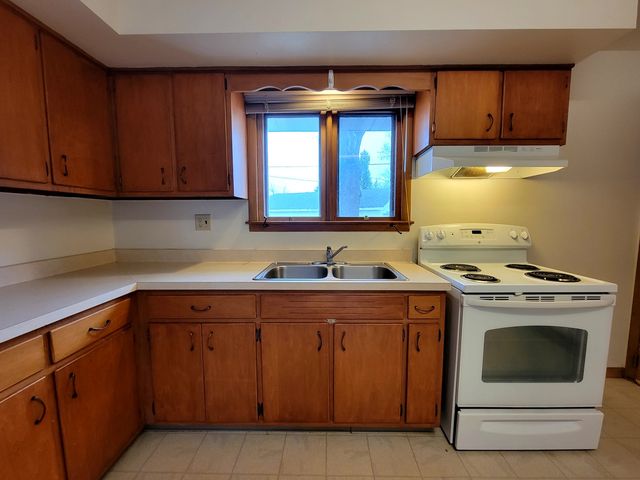 1210-1212 Julie Drive, Champaign, IL 61821