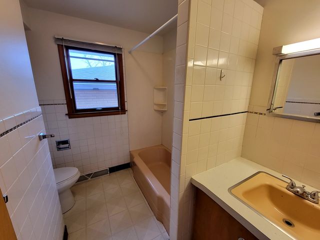 1210-1212 Julie Drive, Champaign, IL 61821