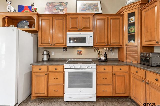 10683 County Road 2273, Tyler, TX 75707