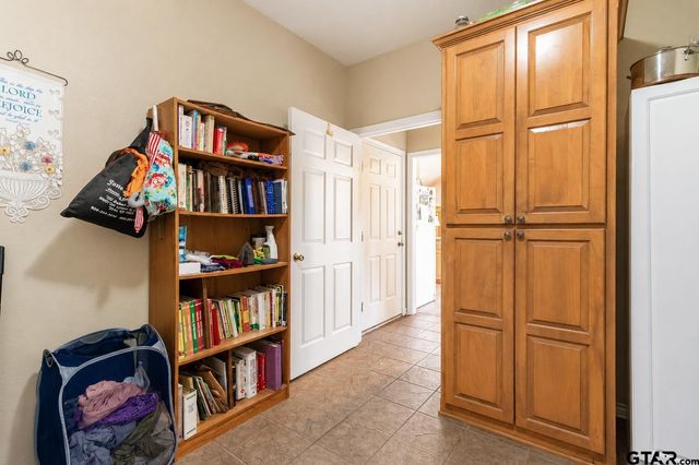 10683 County Road 2273, Tyler, TX 75707