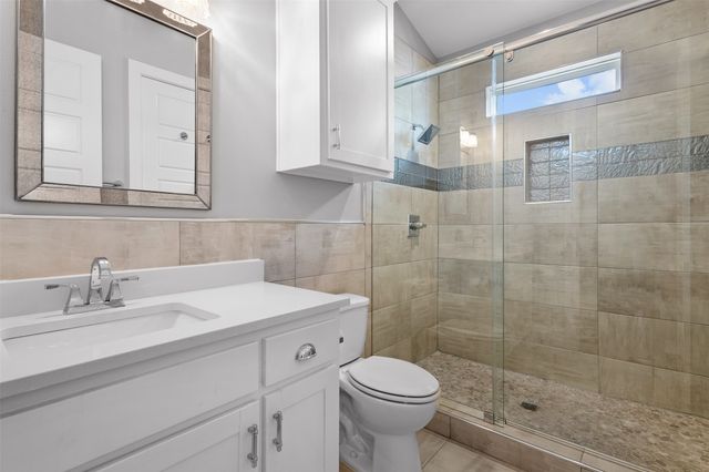 6118 Belmont Avenue, Dallas, TX 75214