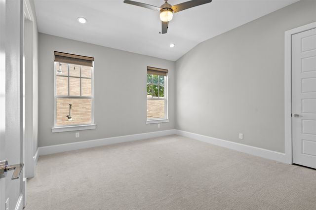 6118 Belmont Avenue, Dallas, TX 75214