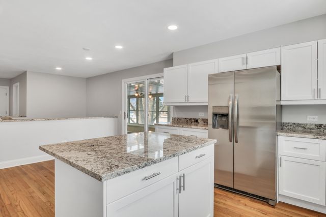 43411 N Lynn Dale Drive, Zion, IL 60099