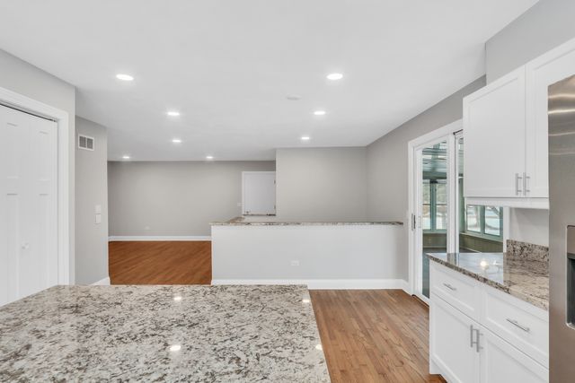 43411 N Lynn Dale Drive, Zion, IL 60099