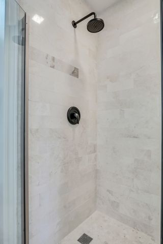 43411 N Lynn Dale Drive, Zion, IL 60099