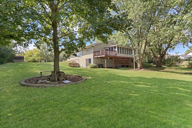 43411 N Lynn Dale Drive, Zion, IL 60099