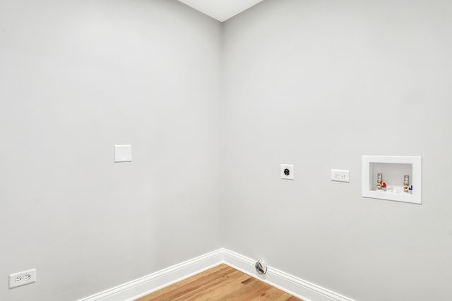 43411 N Lynn Dale Drive, Zion, IL 60099