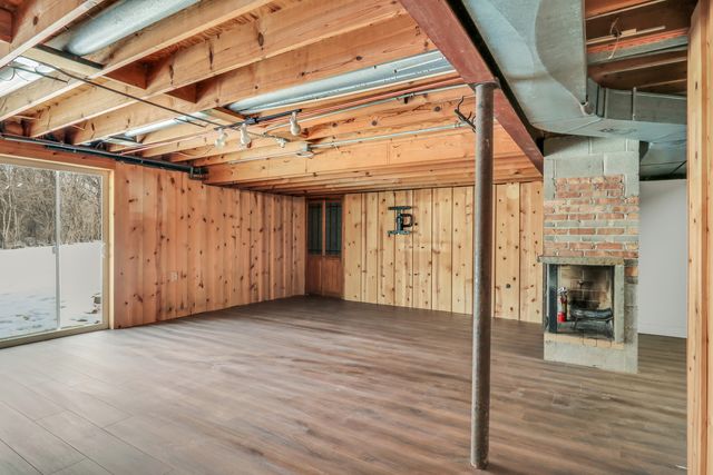 43411 N Lynn Dale Drive, Zion, IL 60099