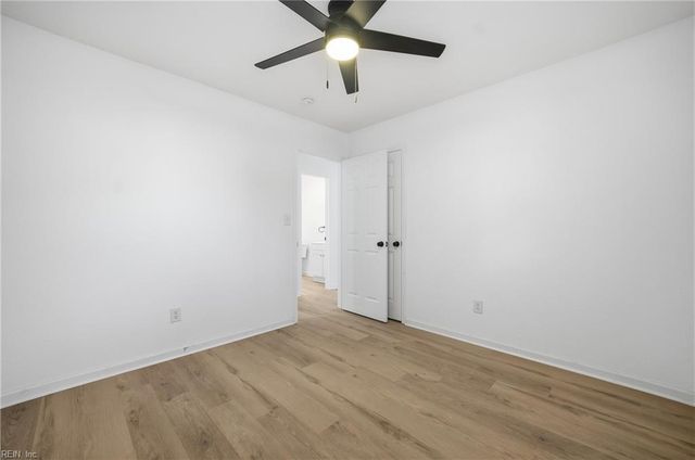 3512 Maori DR, Chesapeake, VA 23321