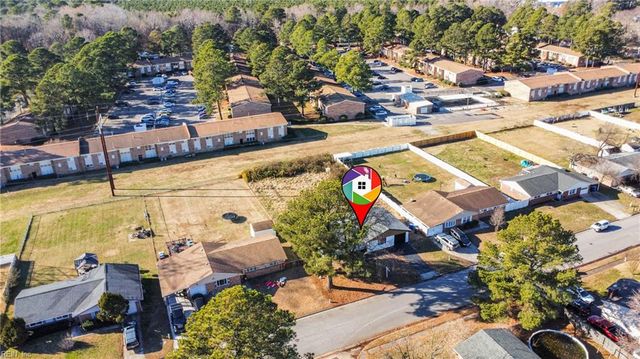 3512 Maori DR, Chesapeake, VA 23321