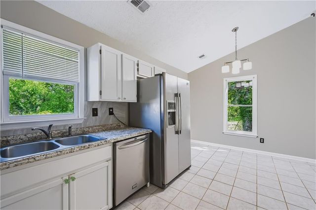 4234 Apache Drive SE, Acworth, GA 30102