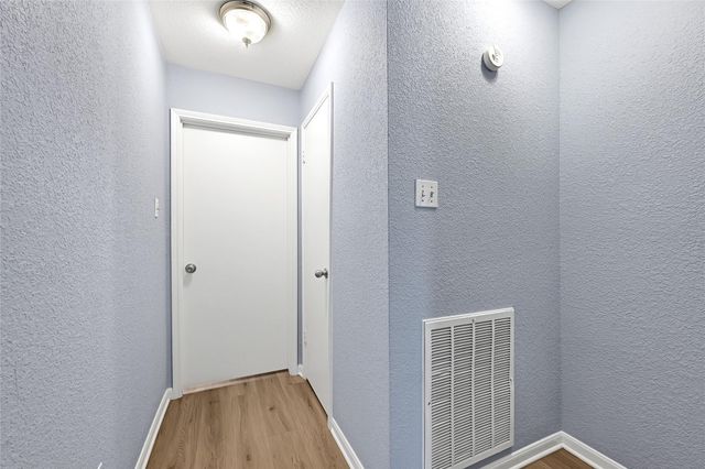 6370 Creekbend Drive 55, Houston, TX 77096