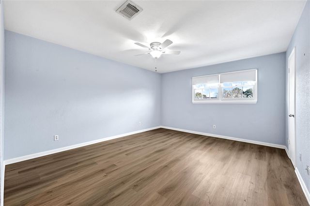 6370 Creekbend Drive 55, Houston, TX 77096