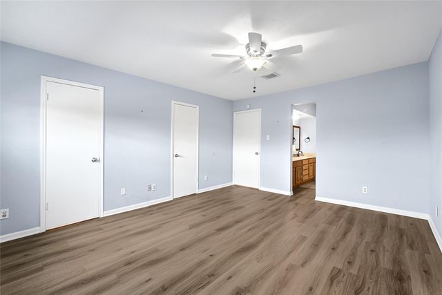 6370 Creekbend Drive 55, Houston, TX 77096