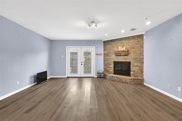 6370 Creekbend Drive 55, Houston, TX 77096