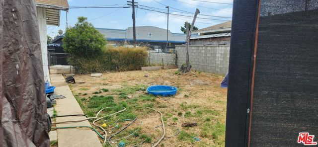 11319 Larch Avenue, Inglewood, CA 90304