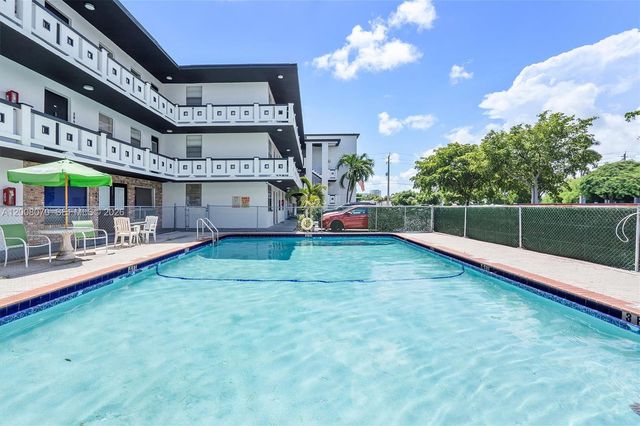 1715 N 16th Ave 115, Hollywood, FL 33020