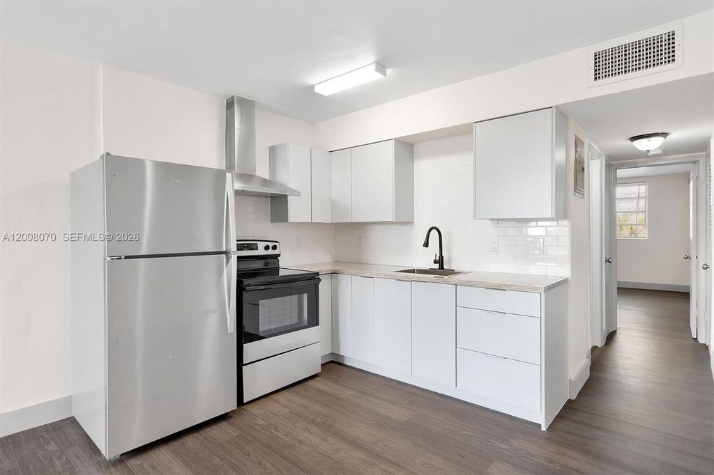 1715 N 16th Ave 115, Hollywood, FL 33020