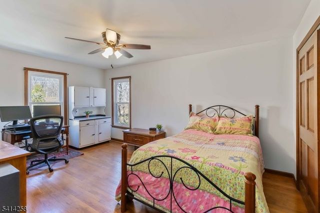 237 Tabor Rd, Morris Plains Boro, NJ 07950