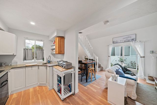 199 Lake Street 23, Weymouth, MA 02189