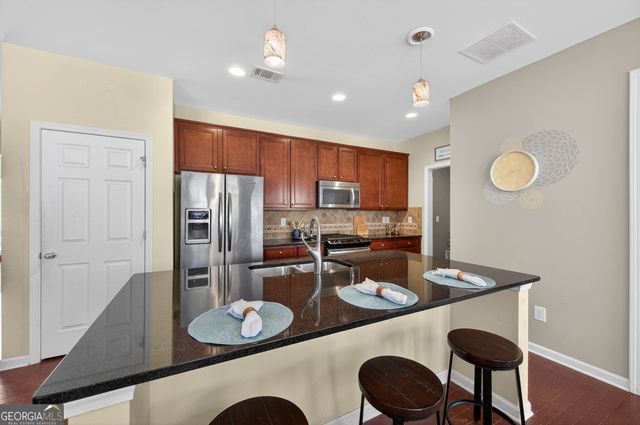 6718 Pierless Avenue, Sugar Hill, GA 30518