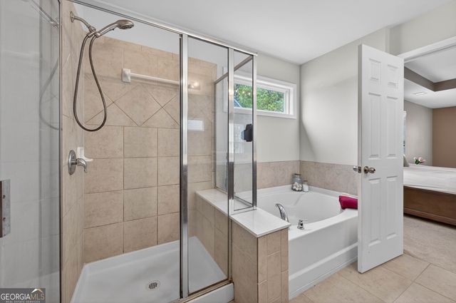 6718 Pierless Avenue, Sugar Hill, GA 30518