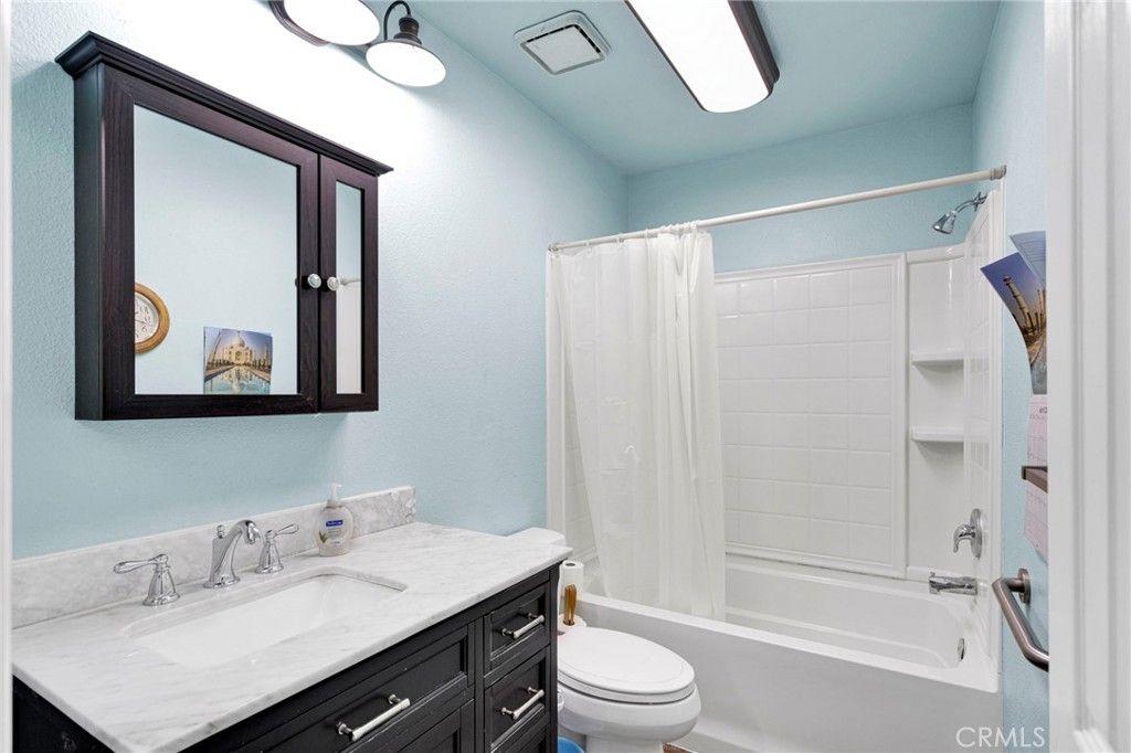 Image 20 of property listing at 9317 Sabina, Hesperia, CA 92345