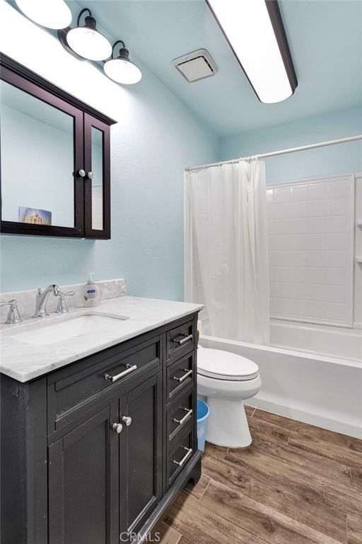 Image 21 of property listing at 9317 Sabina, Hesperia, CA 92345