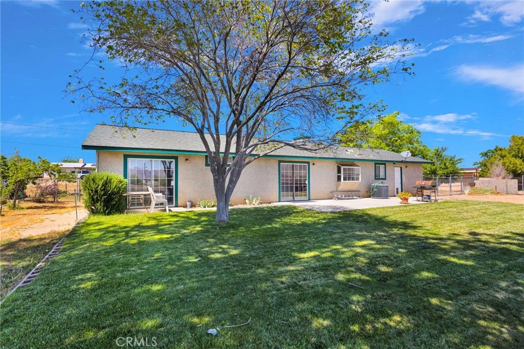 Image 34 of property listing at 9317 Sabina, Hesperia, CA 92345